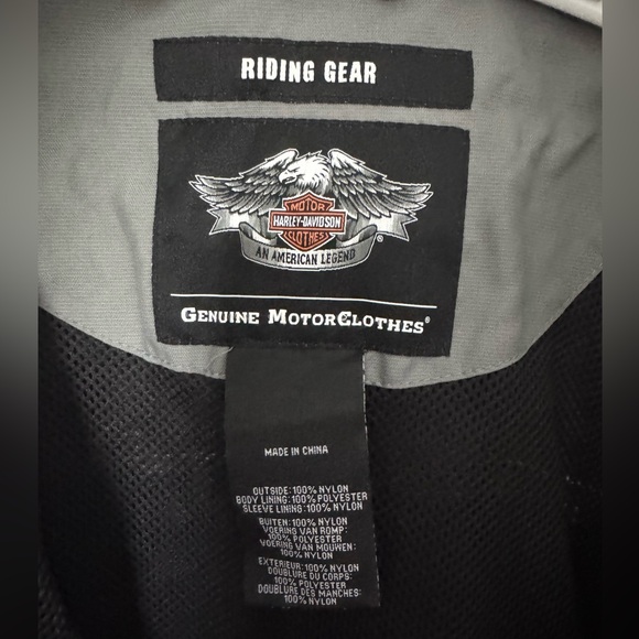 Vintage Harley-Davidson Black and Gray Logo Jacket - Picture 3 of 8